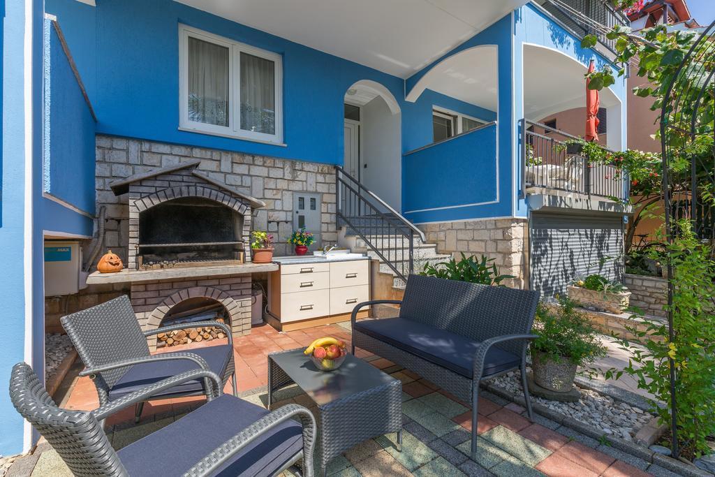 Villa Tina Porec Exterior photo